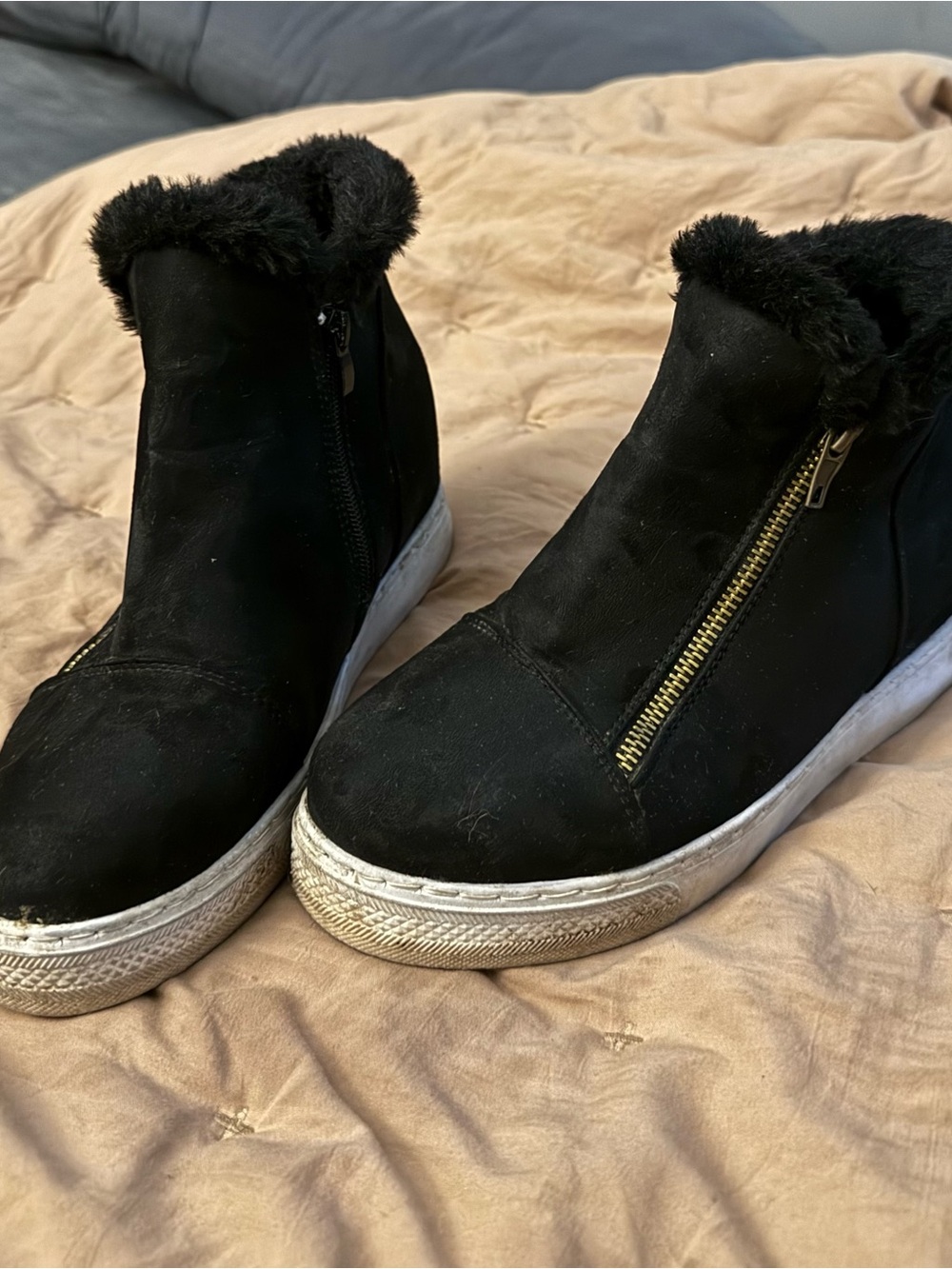 C&C California Black Faux Fur-Lined Ankle Zip Boots